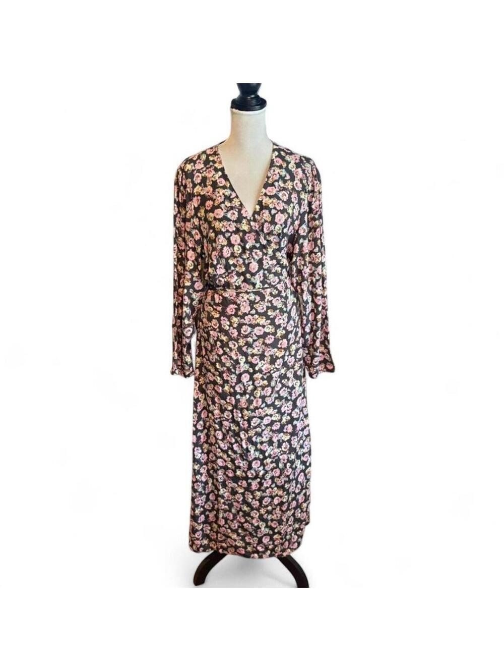 H&M Floral wrap maxi dress size XL NWT